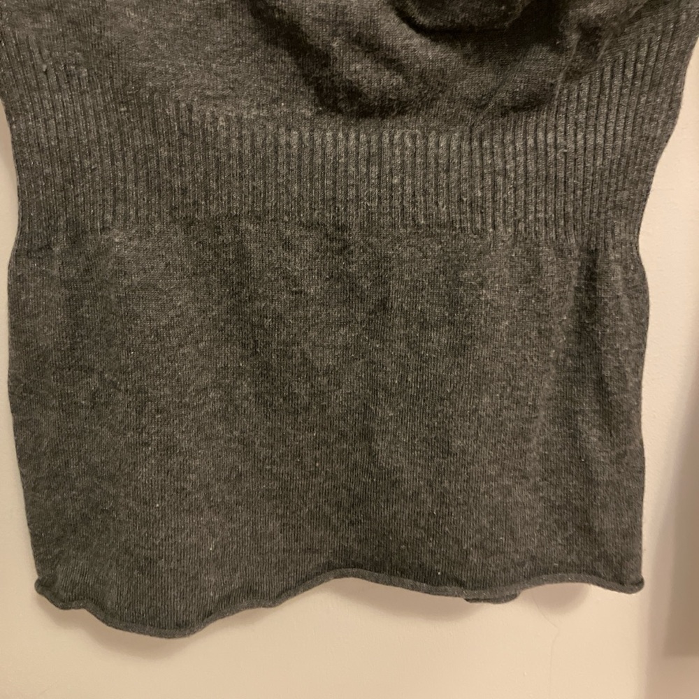 Guess sweater - Picture 2 of 3